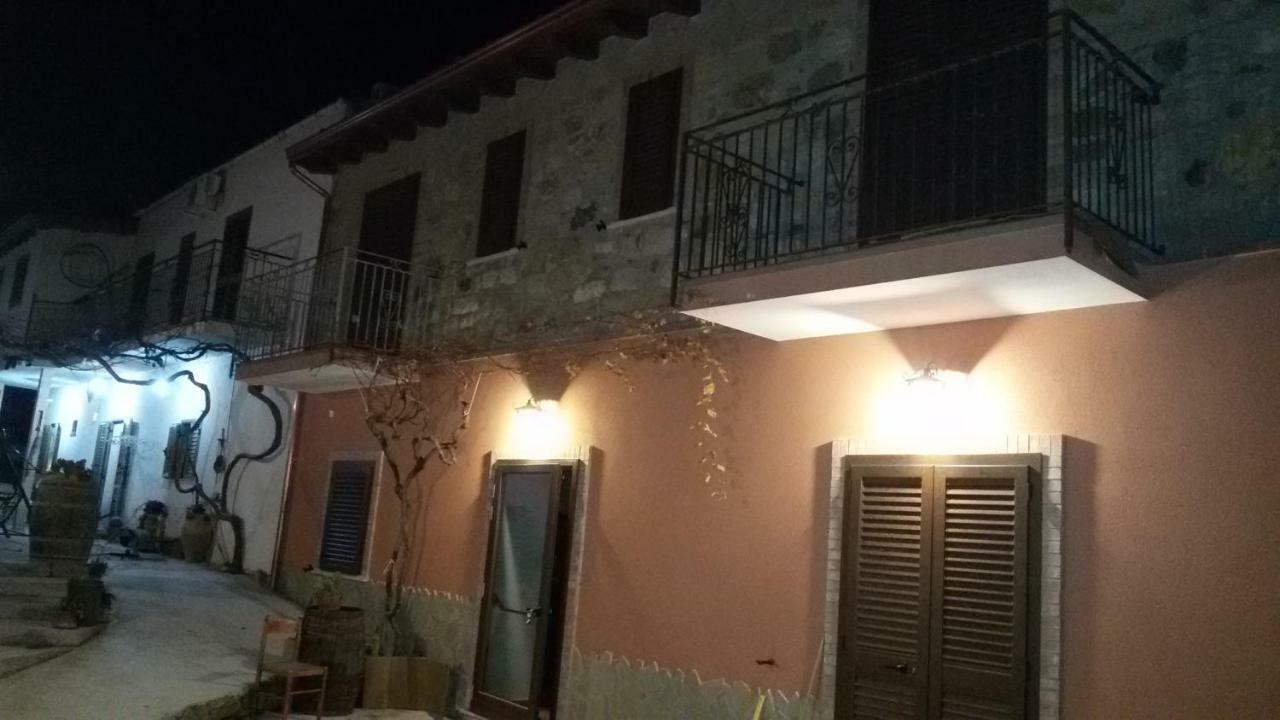 Agriturismo la stragola Nicosia Exterior foto
